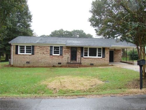 2217 Richland Ave, Gastonia, NC 28052-3010