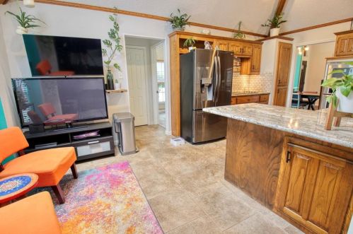 4020 Virginia Pne Dr, Carrollton TX 75007-1050 exterior