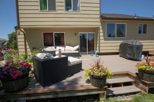 5294 Dearborn St, Denver CO 80239-6037 exterior