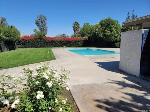 1003 Clark St, Riverside CA  92501-1453 exterior