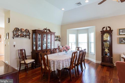 1700 Speedwell Rd, Lancaster PA  17601-4628 exterior