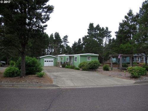 647 Ibolt Ct, Florence OR  97439-8938 exterior