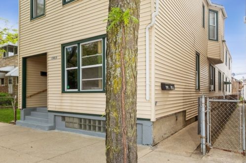13413 Baltimore Ave, Chicago, IL 60633-4626