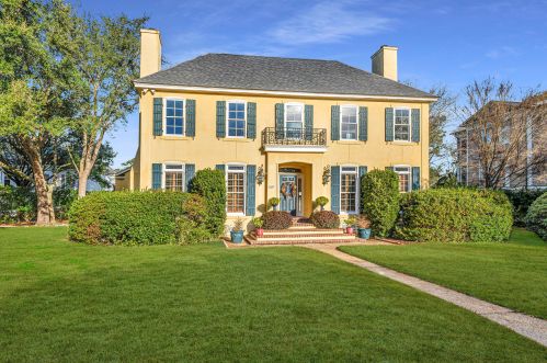 388 Overseer Pl, Mount Pleasant, SC 29464-2733