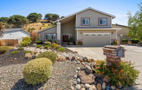 3430 Augusta Ct, Hayward, CA 94542-2612