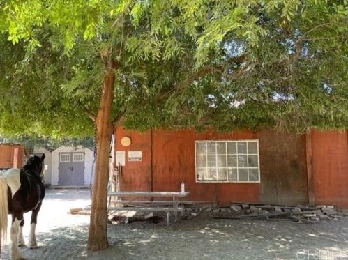 11525 Moreno Ave, Lakeside, CA 92040-1440