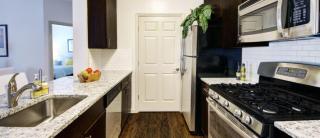 501 Main St, Gaithersburg MD  20878-5472 exterior
