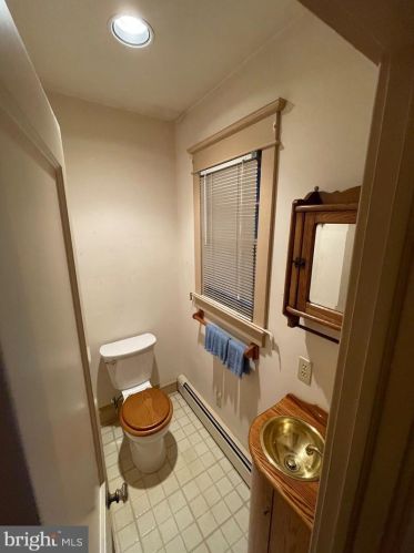 131 Marne Ave, Haddonfield NJ 08033-1443 exterior