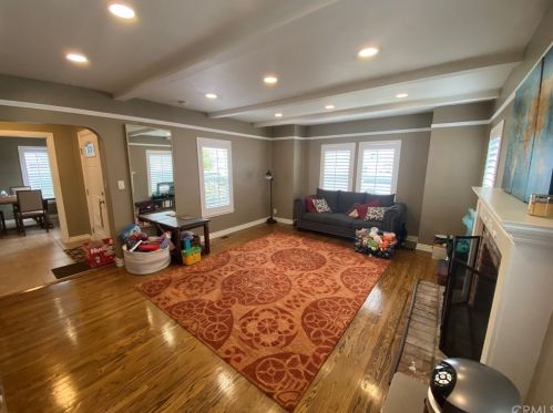 11451 Hadley St, Whittier, CA 90606-1907