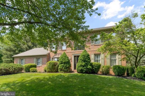 2879 Wimbledon Ln, Lancaster, PA 17601-1455