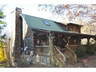 609 Cameron Rd, Cleveland, GA 30528-2925