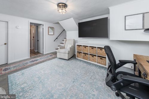 1205 Oakwood Rd, Haddonfield NJ 08033-3632 exterior