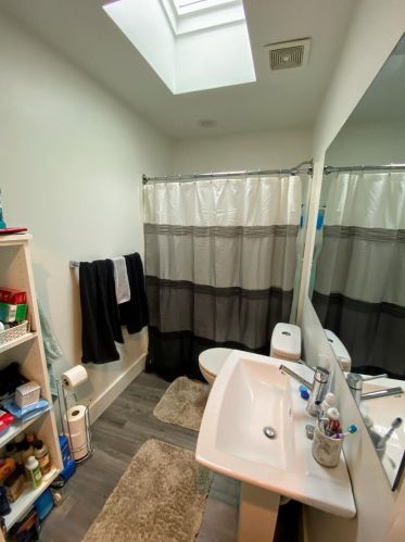 4456 Erie Ave, Cincinnati OH 45227-2700 exterior