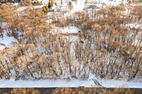 8617 Bull Run Trl, Bull Valley, IL 60098-7710