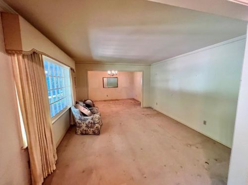 3011 Belingham Dr, Atlanta GA  30345-1506 exterior
