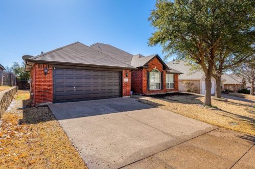 5217 Appalachian Way, Fort Worth TX  76123-2818 exterior