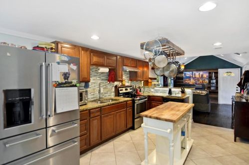 1147 Hillcrest Dr, Atlanta GA  30316-4562 exterior