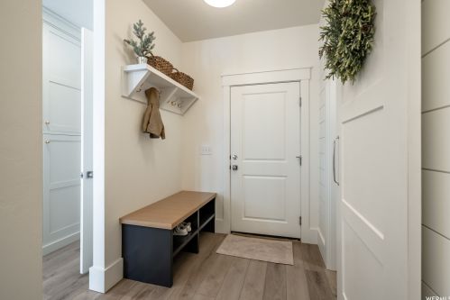 379 Sarah St, Providence UT 84332-9637 exterior