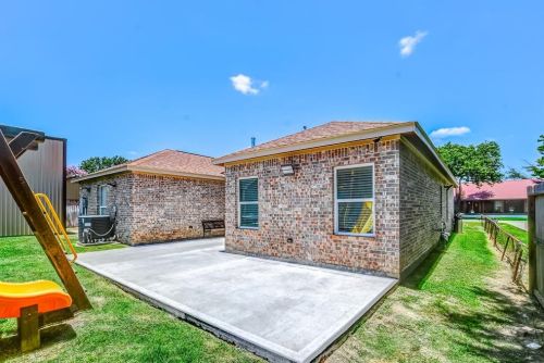 11028 San Jacinto Dr, Morgans Point TX 77571-9533 exterior