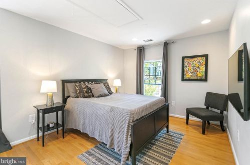 9111 Louis Ave, Silver Spring MD  20910-2129 exterior