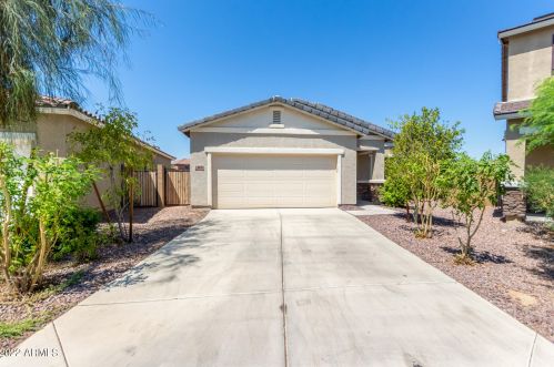 8628 40th Ln, Laveen, AZ 85339