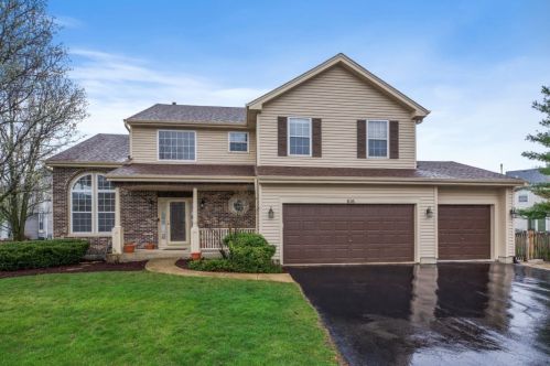 616 Charolotte Ln, Oswego, IL 60543-8446