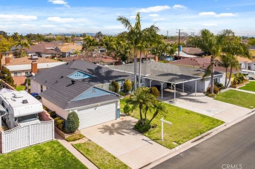 7935 Devenir Ave, Downey, CA 90242-4120