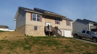 2329 Scenic Mountain Dr, Pigeon Forge, TN 37876-3401