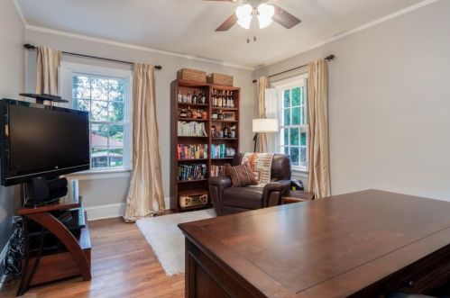 3103 Dl Dr, Atlanta GA  30305-2722 exterior