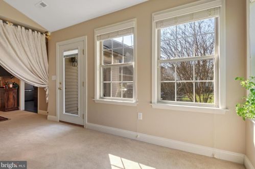 30 Mill Pond Dr, Lancaster PA  17603-7411 exterior