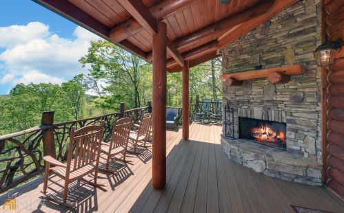 266 Slayton Gap Trl, Cleveland GA  30528-1815 exterior