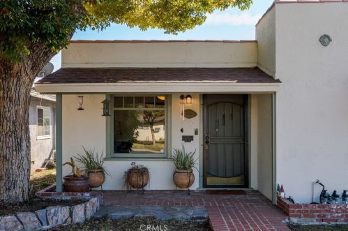 404 Puente St, Covina, CA 91723-2719