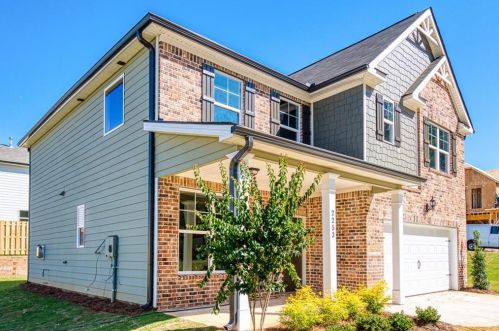 6055 Winter Nest Dr, Austell, GA 30106-2667