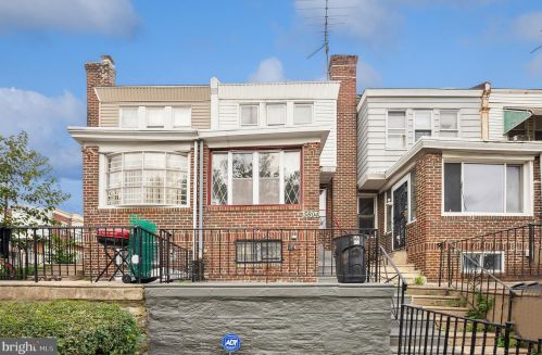 5804 20th St, Philadelphia, PA 19138-2904