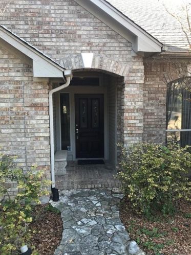 3904 Caney Creek Rd, Austin, TX 78732-2214