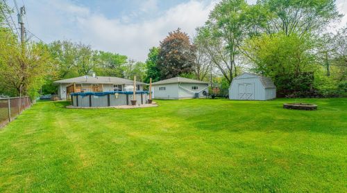 2525 Drexel Dr, Hobart IN 46342-3528 exterior