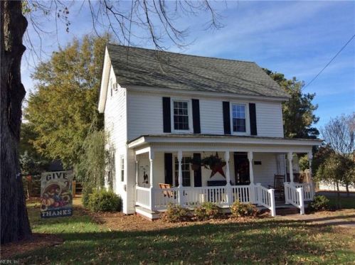 310 Rappahannock Ave, Urbanna, VA 23175-2563
