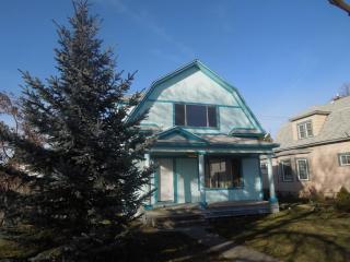 322 Mansfield Ave, Spokane, WA 99205-4730