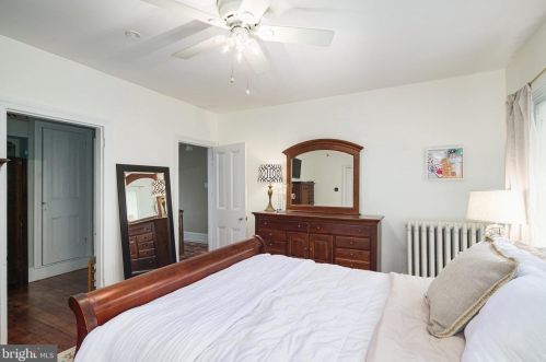 59 Potter St, Tavistock NJ 08033-1312 exterior