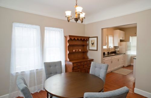 7049 Pkwy, Forest View IL  60402-2554 exterior