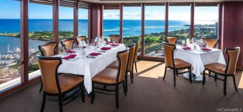 410 Atkinson Dr, Honolulu HI  96814-4730 exterior