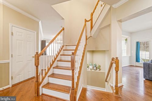 18799 Pier Trail Dr, Triangle VA  22172-2351 exterior