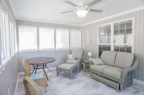 122 Laurel Oaks Ln, Jefferson GA  30549-5554 exterior