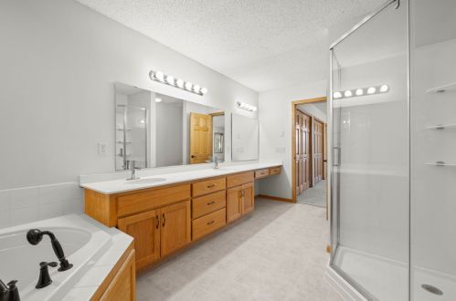 1203 Dupont Ln, Minneapolis MN  55444-2710 exterior