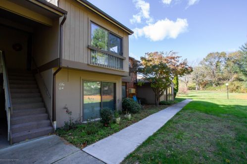 116 Manchester Ct, Tinton Falls, NJ 07701-4803