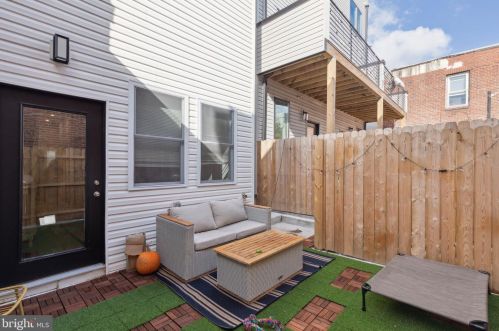 1739 23rd St, Philadelphia PA 19145-1910 exterior