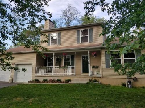 1 Pinewood Rd, Jackson Twp, NJ 08527-4364