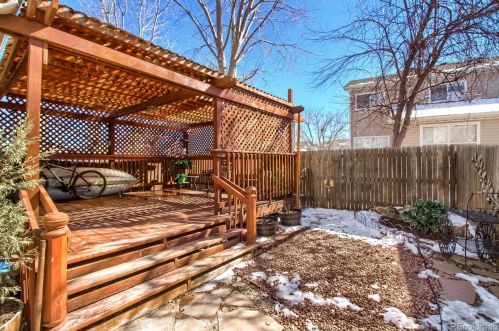 15972 Nichols Ave, Englewood CO 80112-4640 exterior