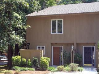 6301 Daystar Ln, Raleigh, NC 27613-3103