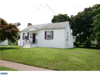 13 Dawes Ave, Trenton, NJ 08638-4609